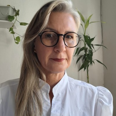 Maria Eugênia no consultório